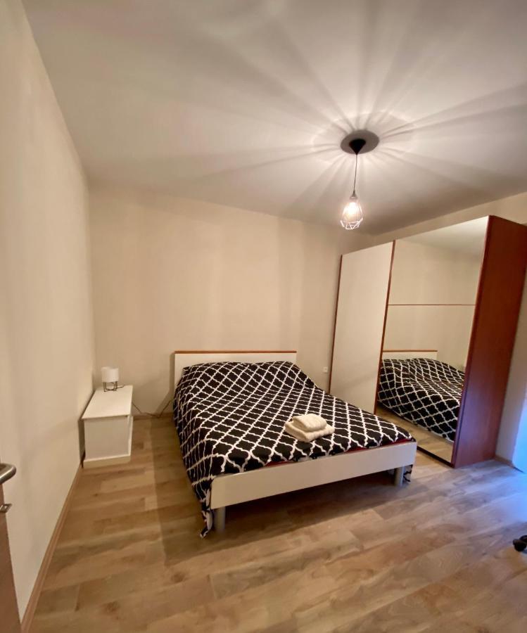 Apartment With Balcony And Free Parking Zadar Zewnętrze zdjęcie
